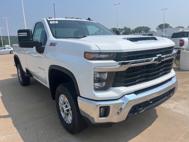 New 2025 Chevrolet Silverado 2500 LT
