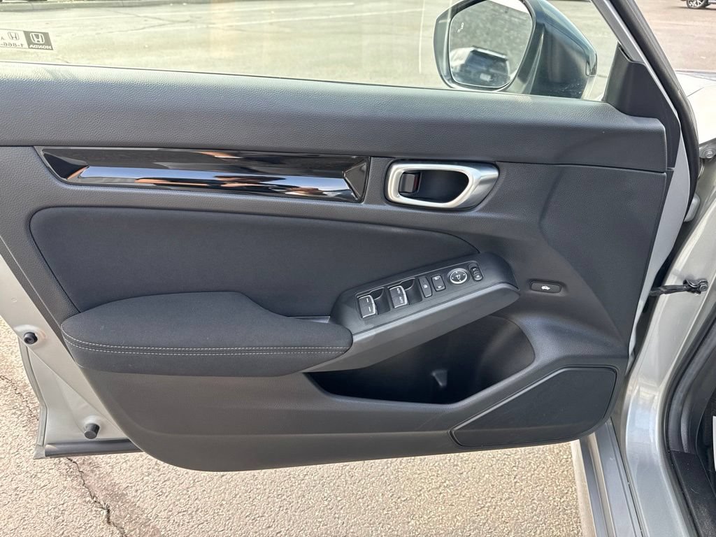 Certified 2025 Honda Civic Sport image 31