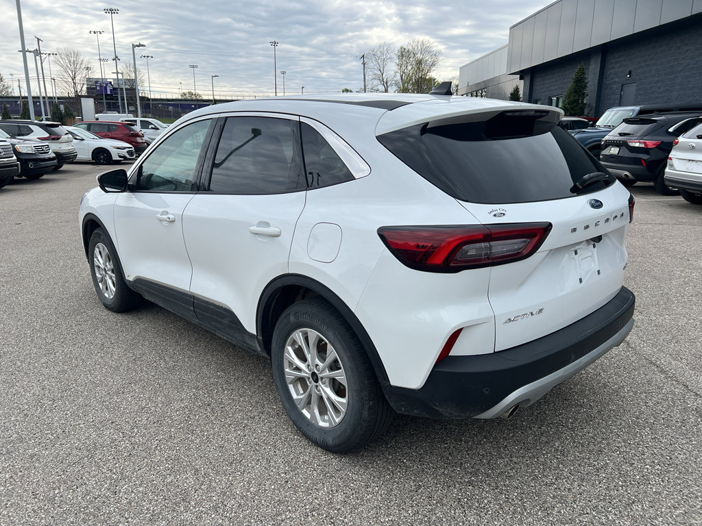 Used 2023 Ford Escape Active w/ Tech Pack #2 image 5