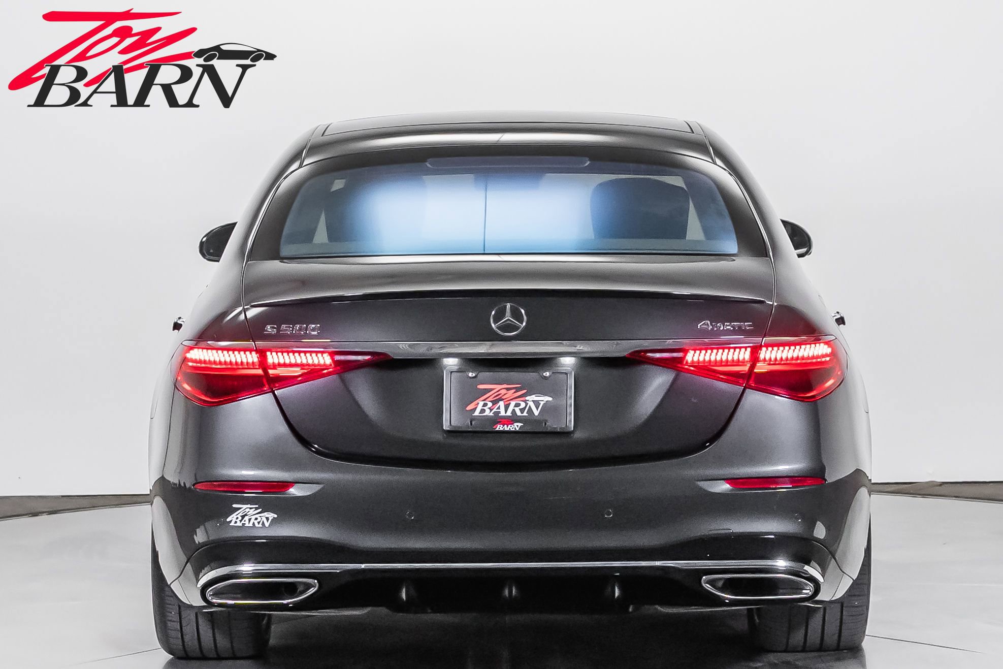 Used 2023 Mercedes-Benz S 500 4MATIC w/ AMG Line image 4