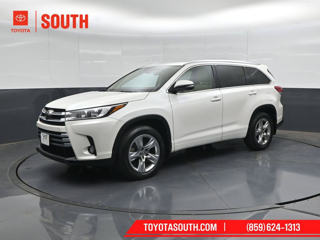 Used 2017 Toyota Highlander Limited AWD/4WD image 6