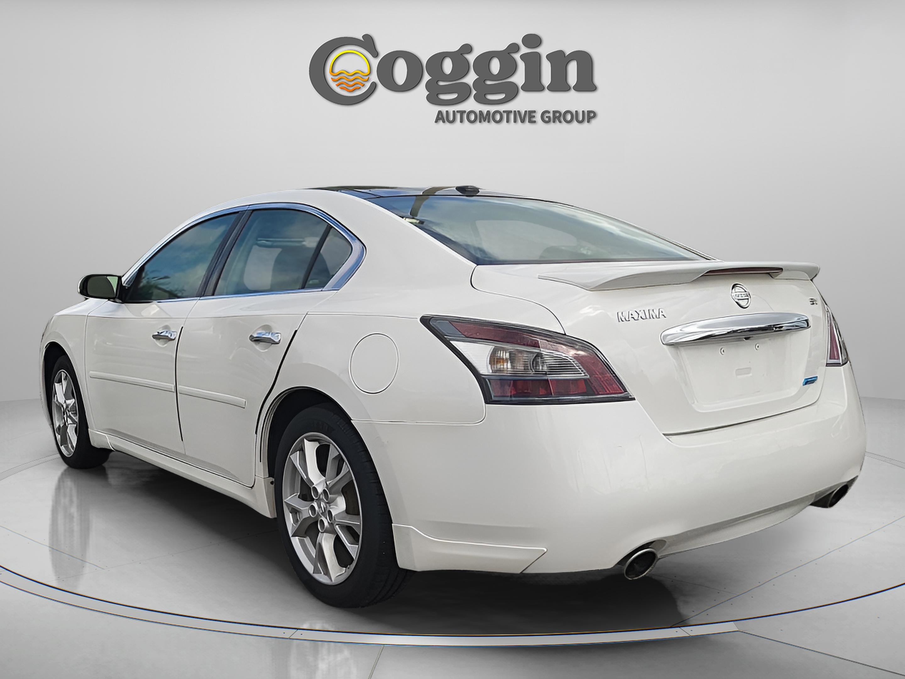 Used 2012 Nissan Maxima 3.5 SV w/ Premium Pkg image 4