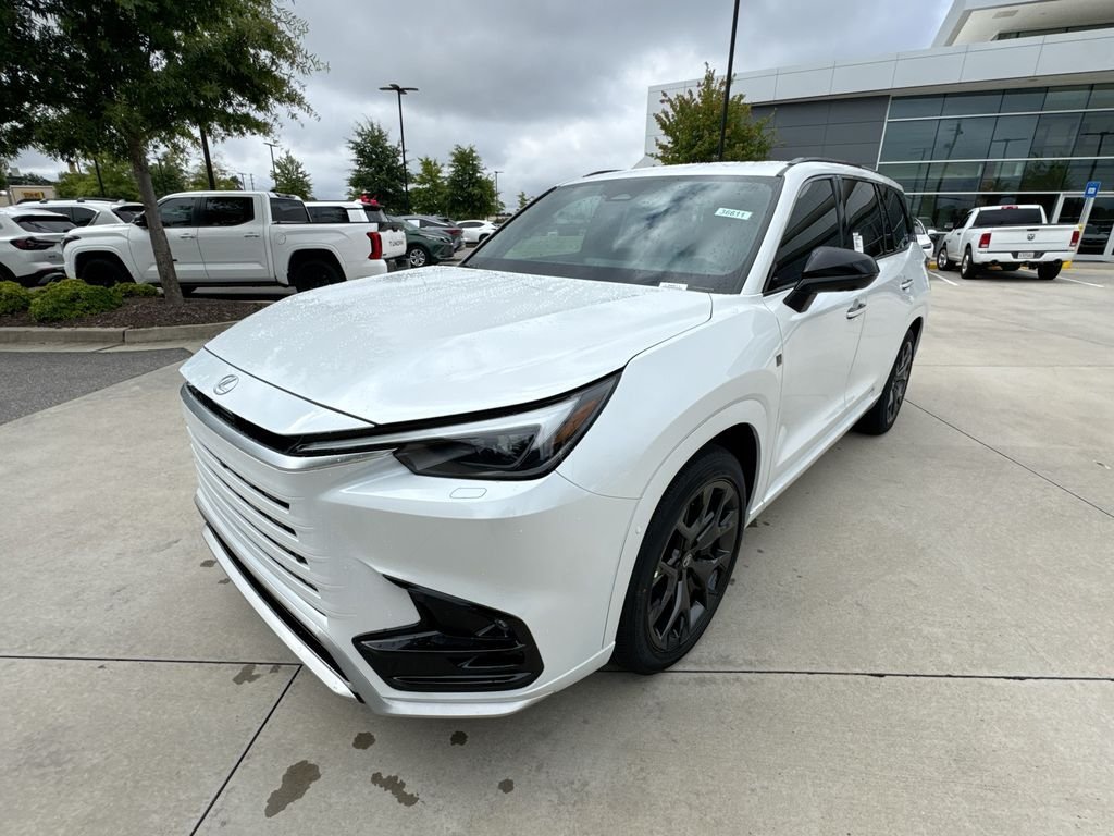 New 2026 Lexus TX 500h AWD w/ Technology Package image 5