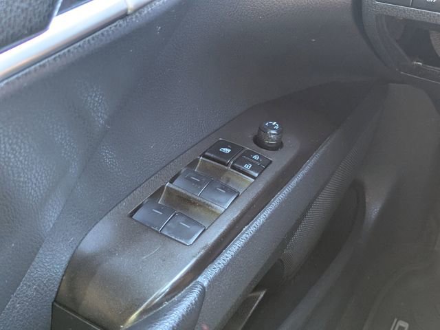 Used 2024 Toyota Camry SE FWD image 21