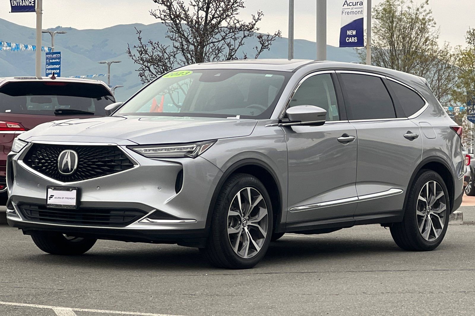 Used 2023 Acura MDX FWD w/ Technology Package image 9