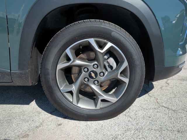 Certified 2025 Chevrolet Trax LT image 10