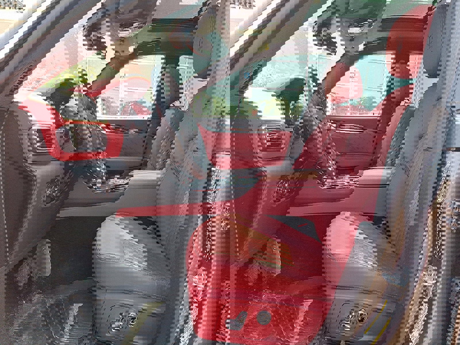 Used 2022 Maserati Levante Modena image 12