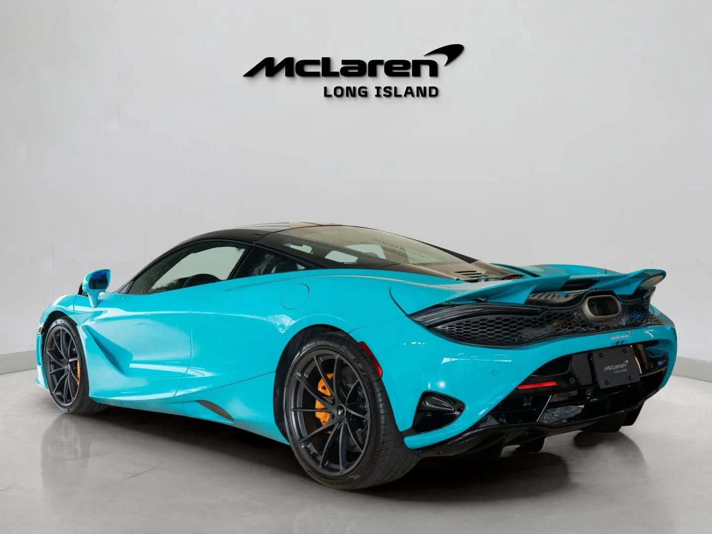 Used 2024 McLaren 750S RWD image 5