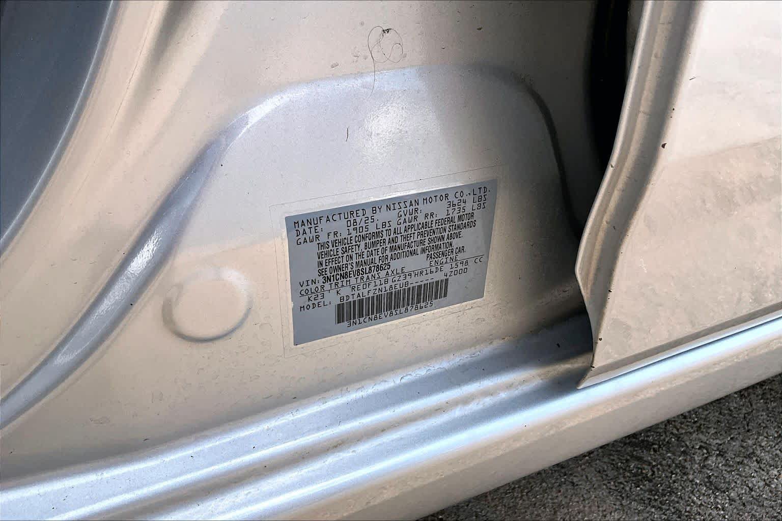 Certified 2025 Nissan Versa SV w/ Trunk Package FWD image 33