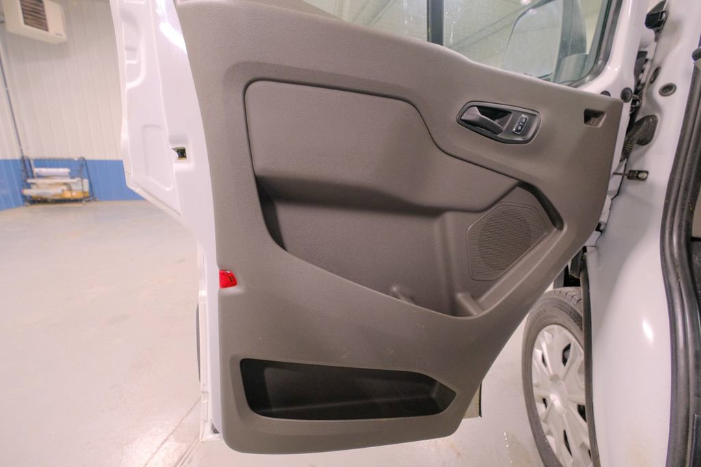 Used 2024 Ford Transit 250 Low Roof w/ Exterior Upgrade Package image 24
