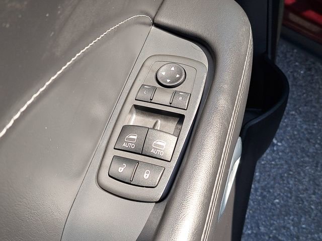 Used 2022 Dodge Challenger GT w/ Plus Package image 21