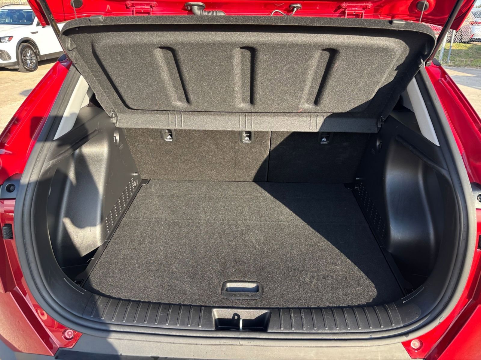 Used 2025 Hyundai Kona SEL image 31