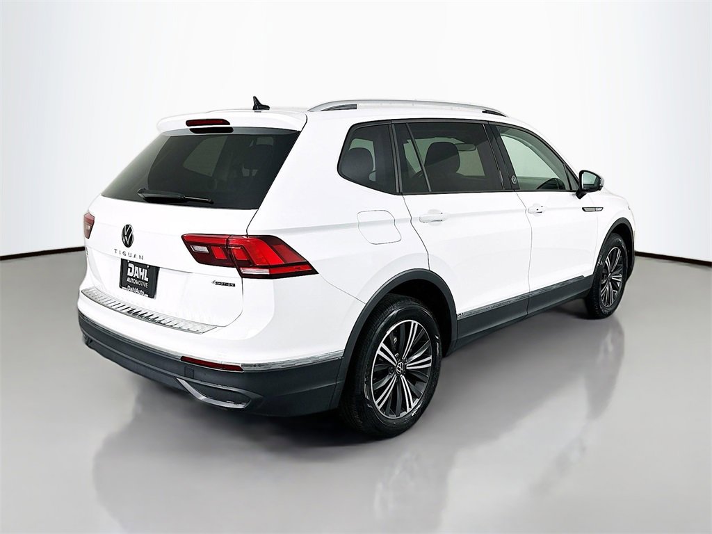 Used 2024 Volkswagen Tiguan Wolfsburg Edition image 13