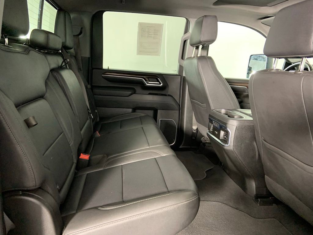 Used 2024 GMC Sierra 3500 SLT w/ SLT Convenience Package image 20