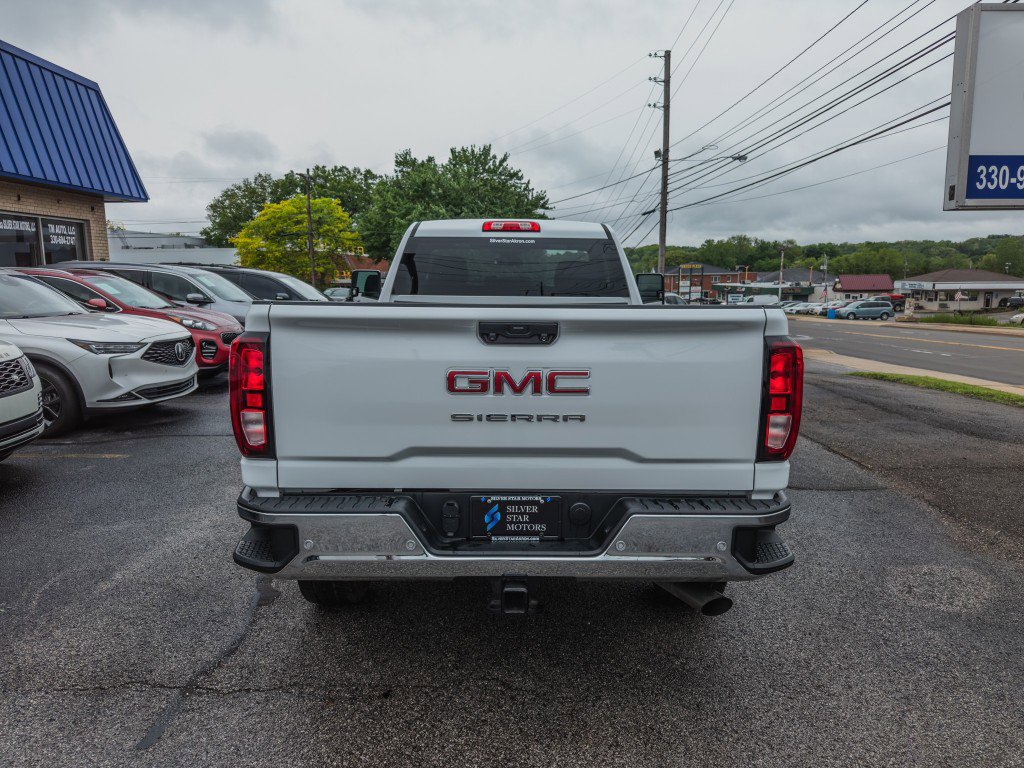 Used 2024 GMC Sierra 3500 Pro w/ 1SA Pro Safety Plus Package AWD/4WD image 8