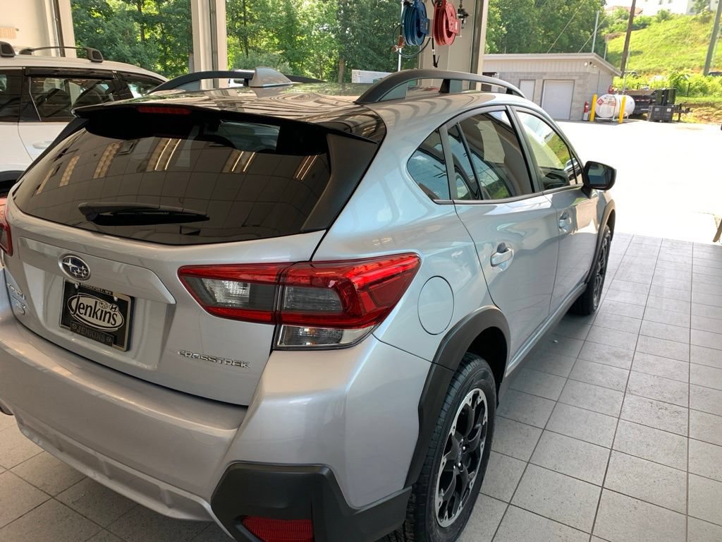 Certified 2023 Subaru Crosstrek 2.0i Premium AWD/4WD image 16