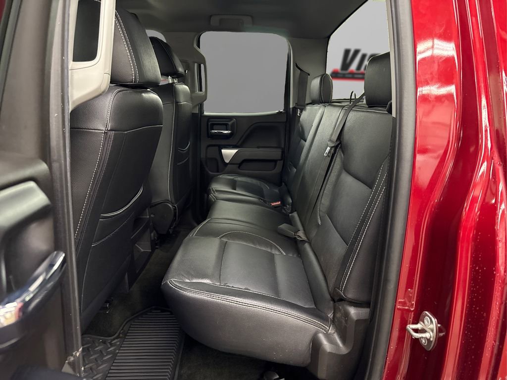 Used 2018 Chevrolet Silverado 1500 LT w/ All Star Edition image 10