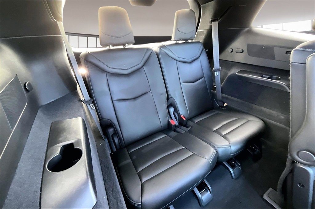 Used 2022 Cadillac XT6 Premium Luxury w/ Technology Package image 30