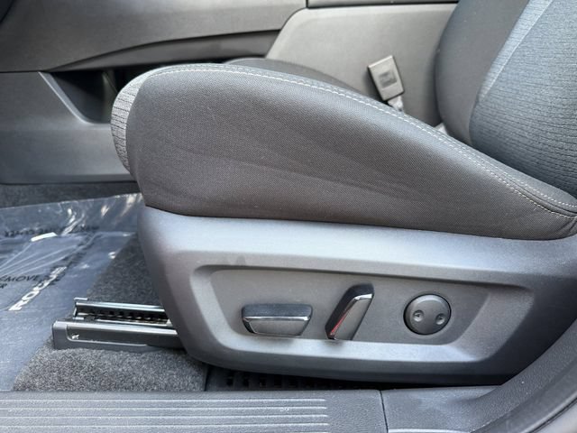Used 2023 Nissan Rogue SV FWD image 15