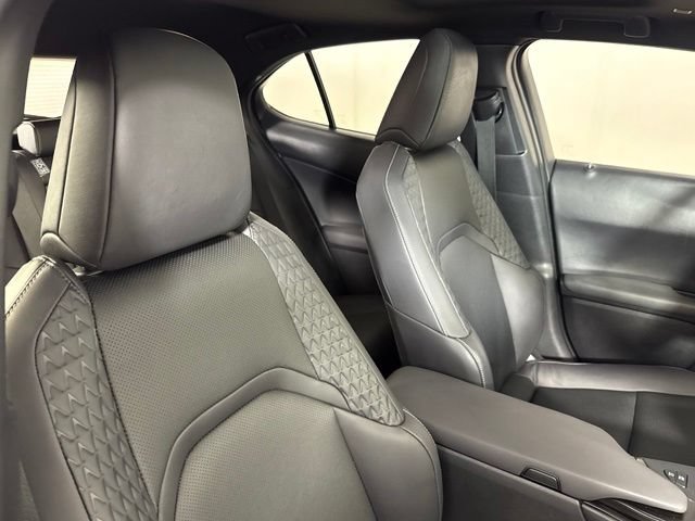 Used 2019 Lexus UX 250h AWD/4WD image 32