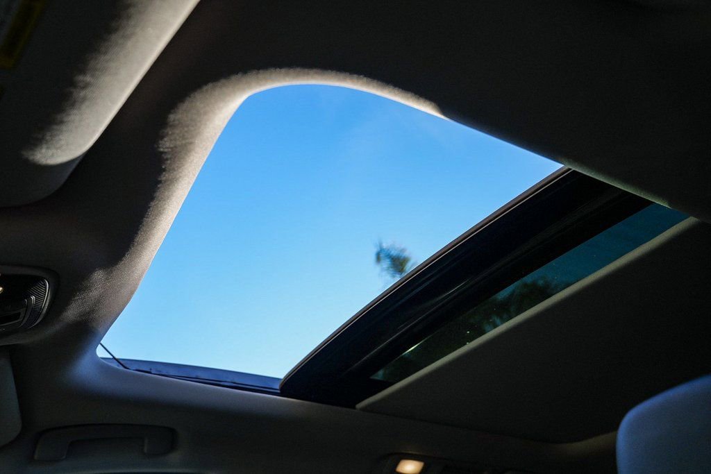 Certified 2024 INFINITI QX60 Luxe image 24