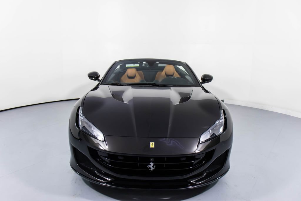 Certified 2019 Ferrari Portofino image 15