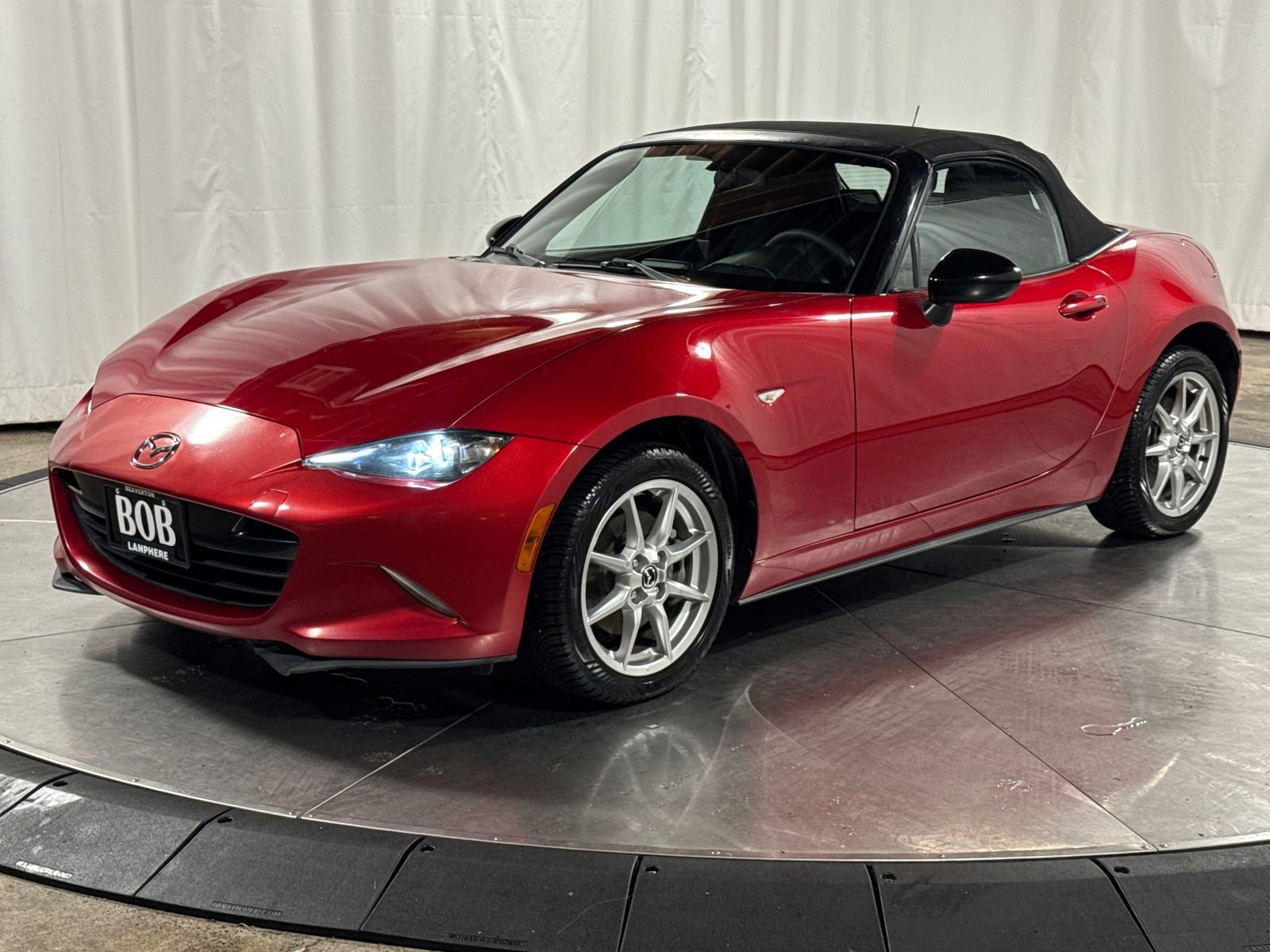 Used 2017 MAZDA MX-5 Miata Sport RWD image 1