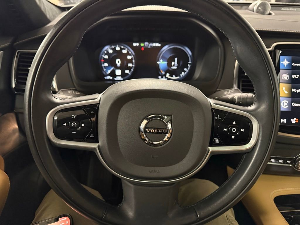 Used 2022 Volvo XC90 T8 Inscription w/ Lounge Package image 11