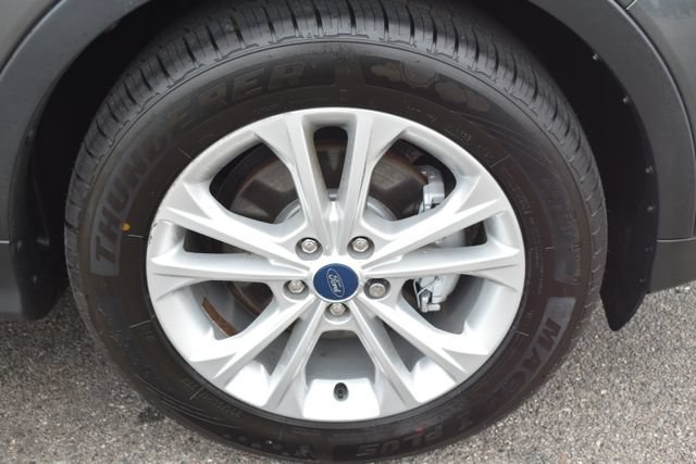 Used 2019 Ford Escape SE FWD image 42