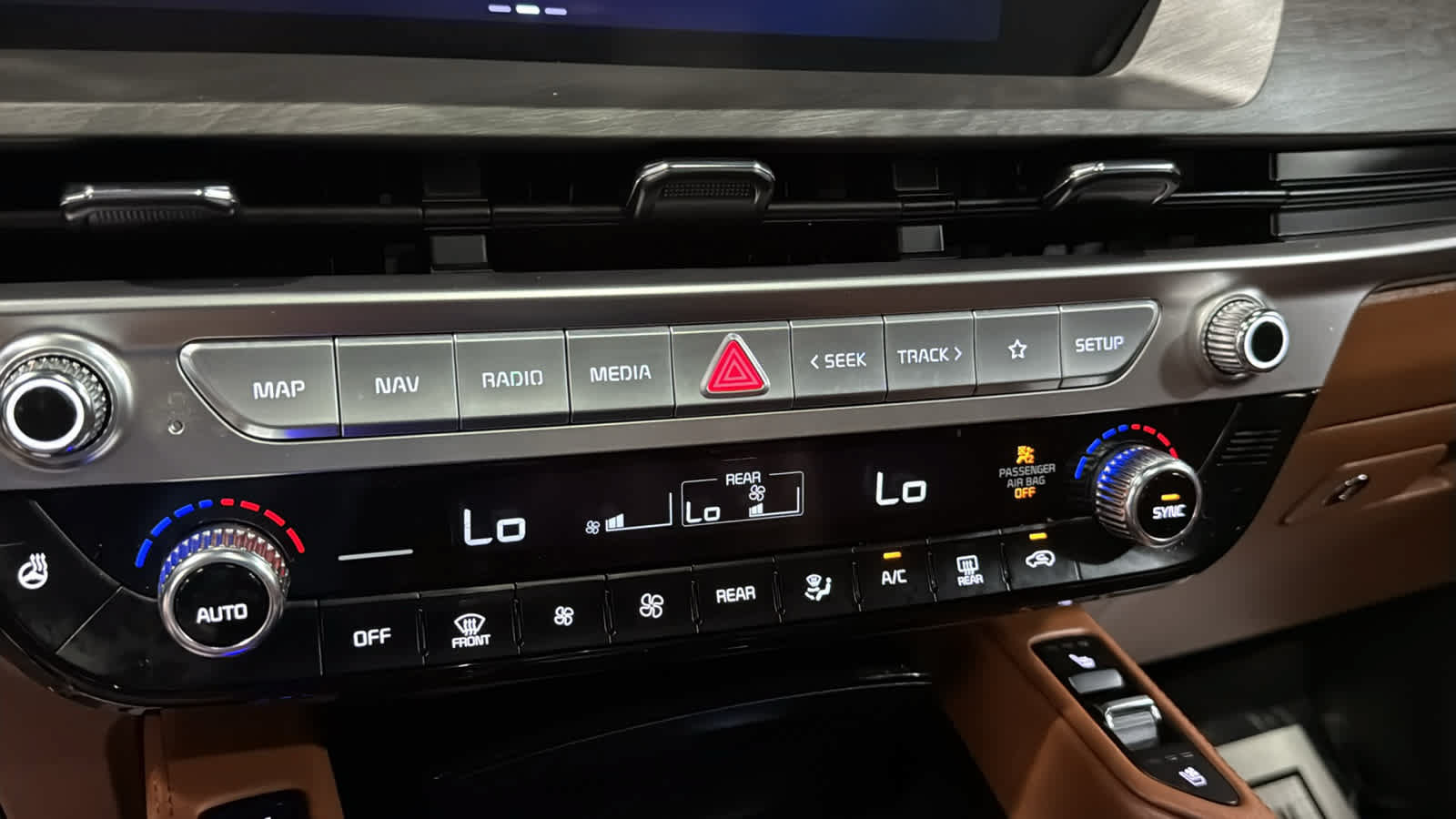 Used 2024 Kia Telluride EX X-Line AWD/4WD image 20