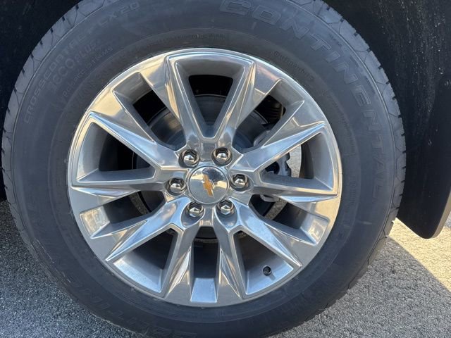 New 2026 Chevrolet Suburban Premier image 9