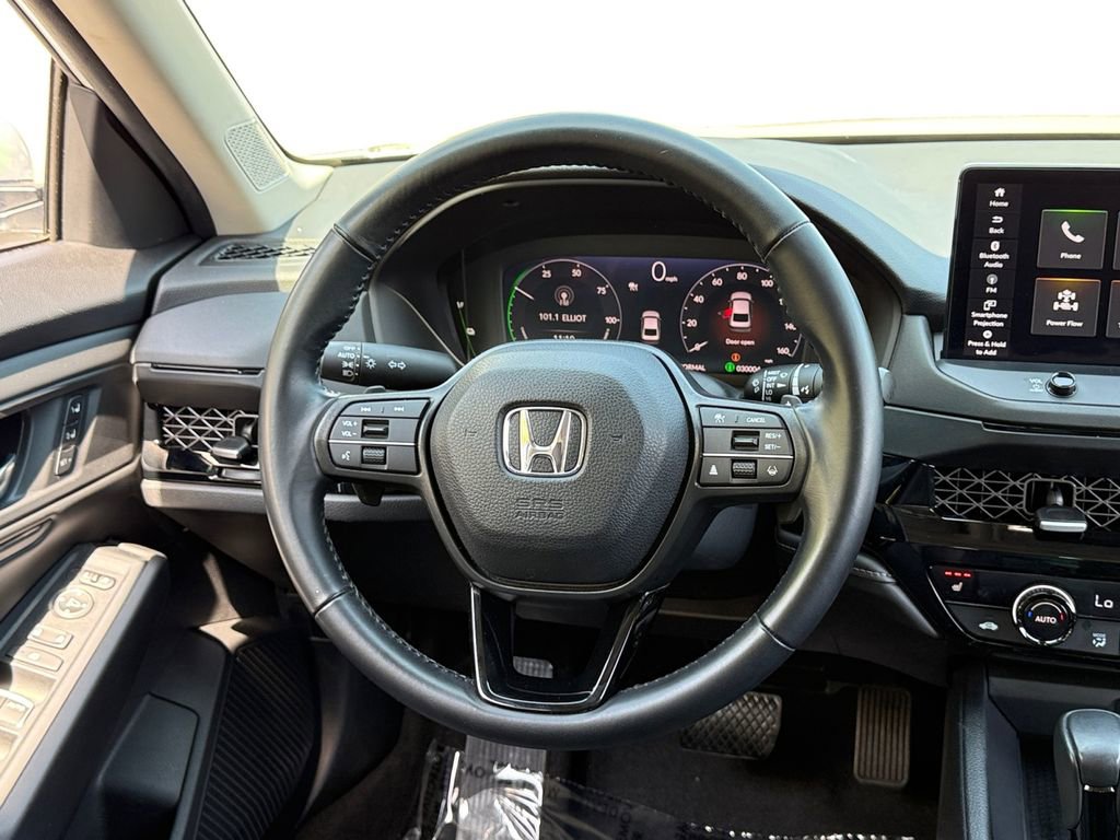 Used 2023 Honda Accord EX-L image 12