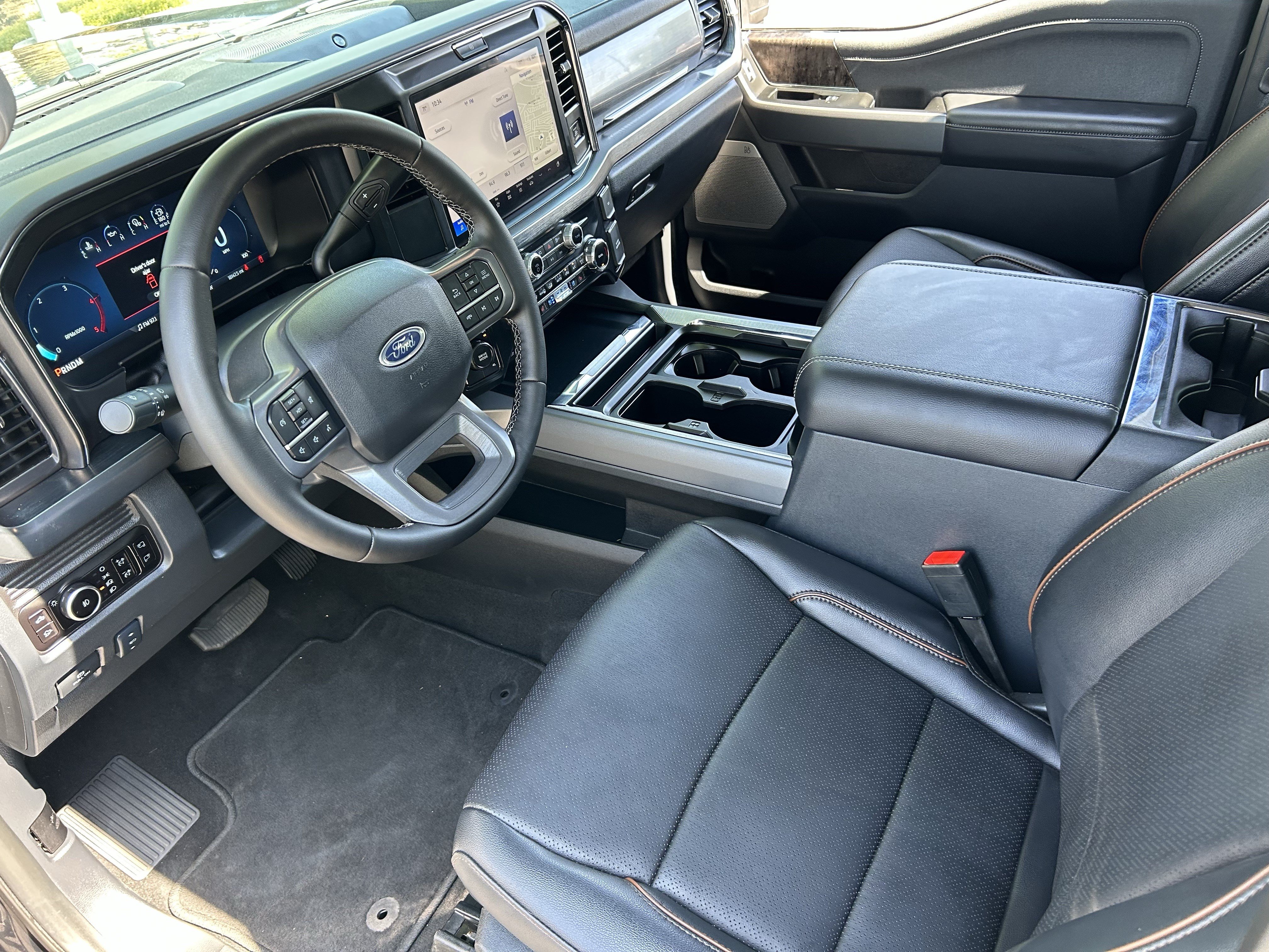Used 2025 Ford F250 Lariat AWD/4WD image 16