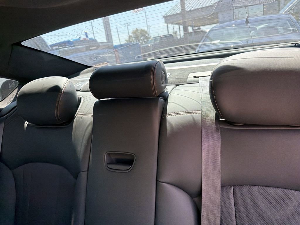 Used 2018 Genesis G80 3.3T Sport AWD/4WD image 13