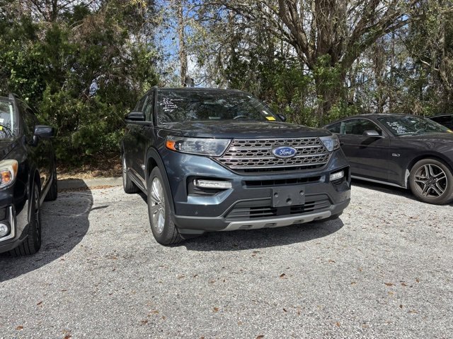 Used 2023 Ford Explorer King Ranch w/ Technology Package image 2