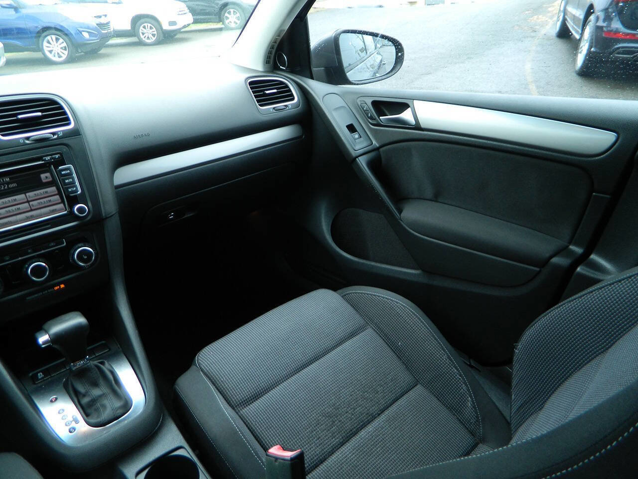 Used 2011 Volkswagen Golf TDI FWD image 17