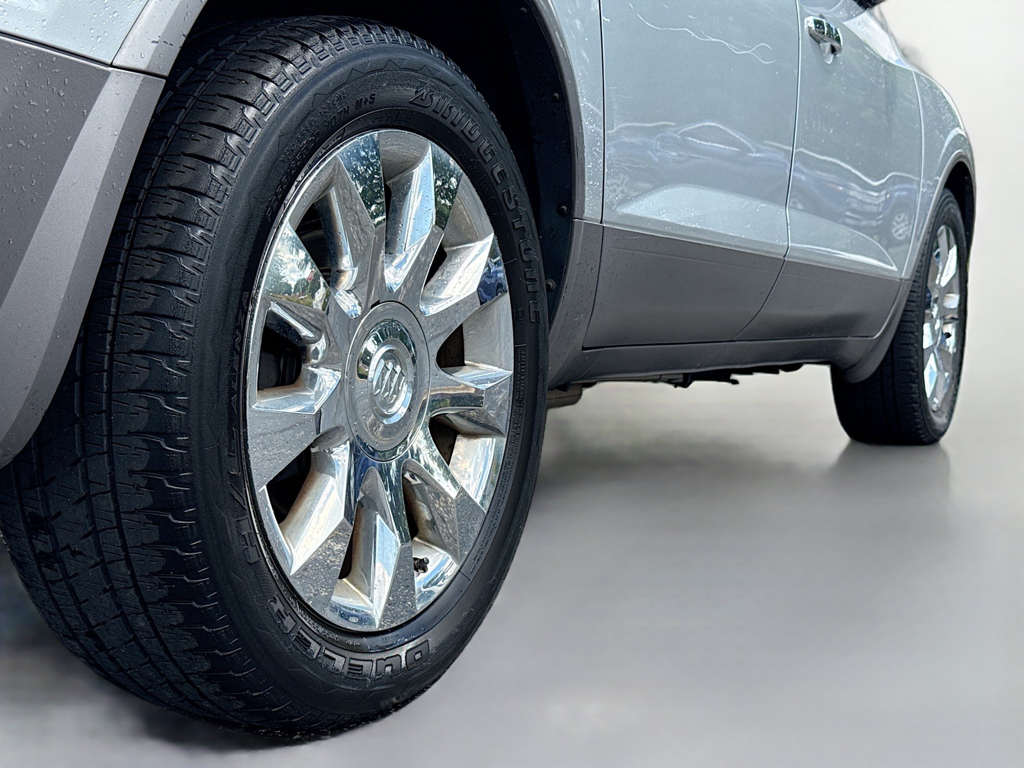 Used 2012 Buick Enclave Premium w/ Trailering Provision Package AWD/4WD image 15