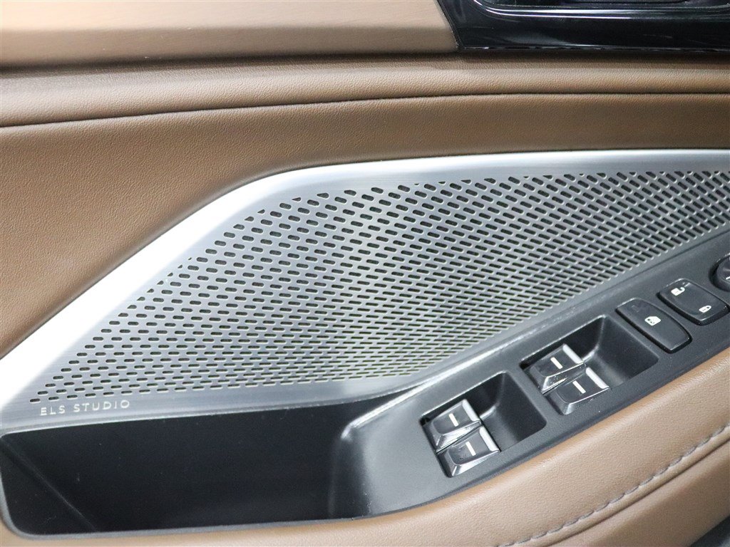 Used 2022 Acura MDX SH-AWD w/ Technology Package image 16