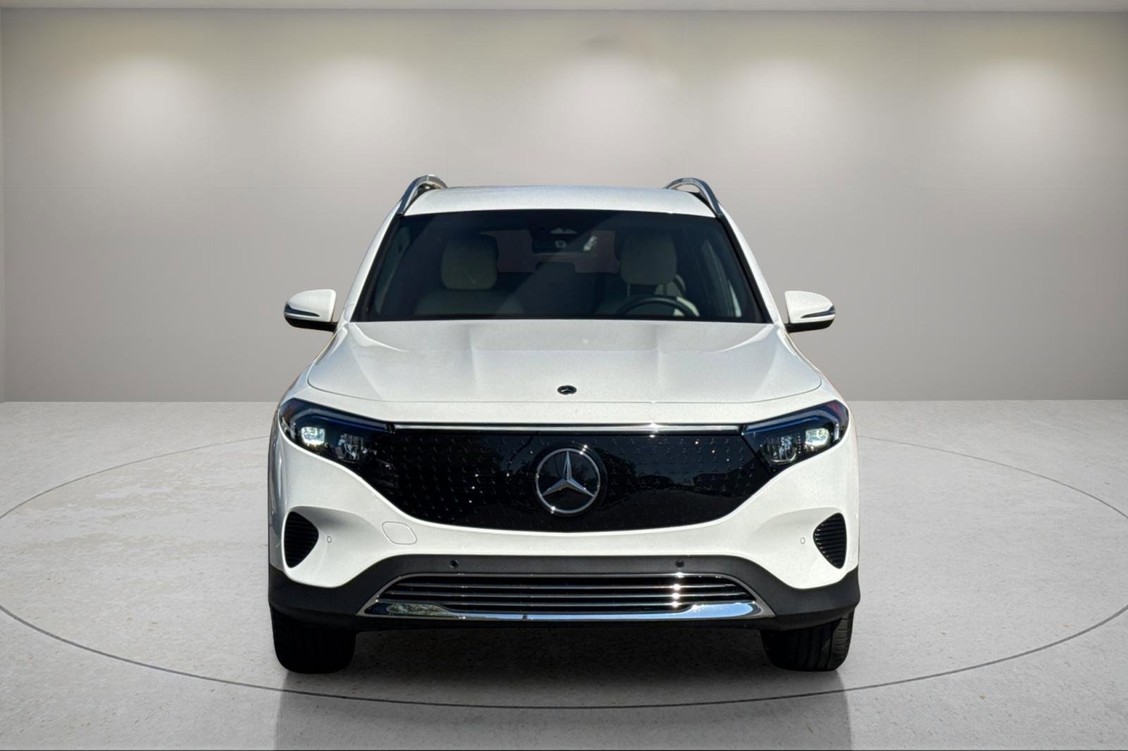 Used 2024 Mercedes-Benz EQB 250+ image 9