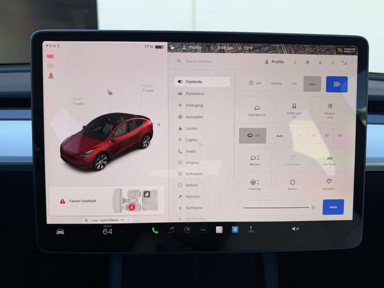 Used 2021 Tesla Model Y Long Range AWD/4WD image 35