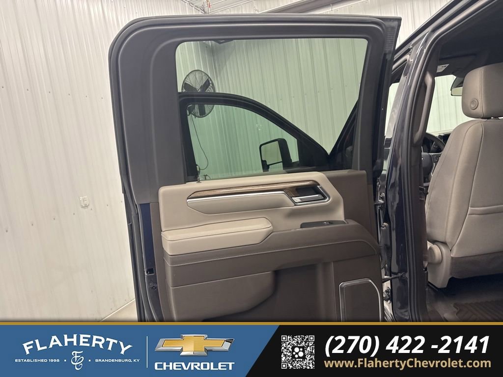 Used 2024 Chevrolet Silverado 2500 LT image 10