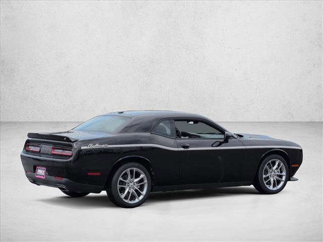 Used 2022 Dodge Challenger GT image 5