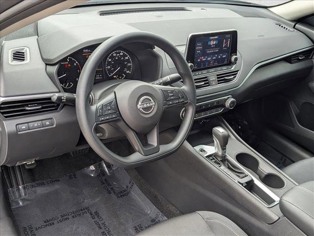 Certified 2025 Nissan Altima 2.5 S image 10