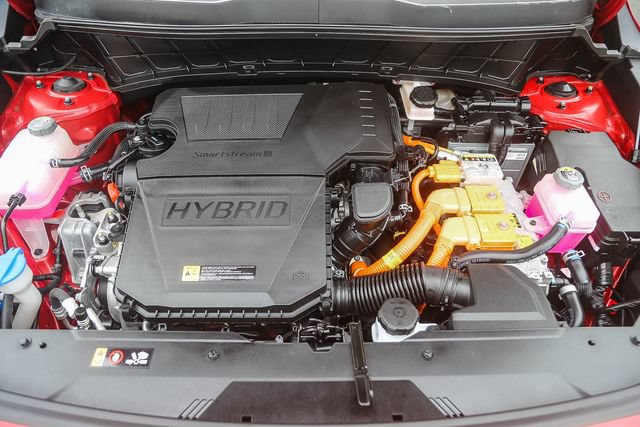 Certified 2025 Kia Niro EX FWD image 29