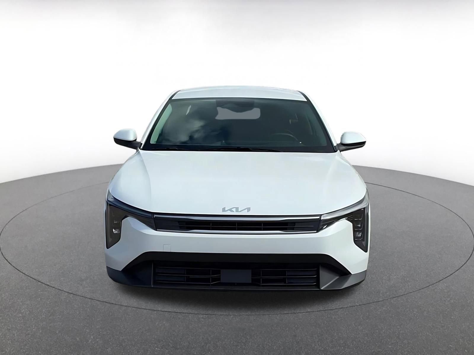 Used 2025 Kia K4 LXS image 4