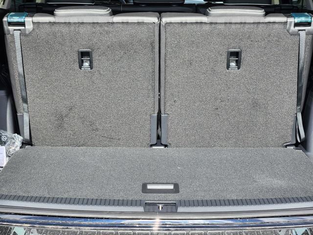 New 2026 Volkswagen Atlas SEL Premium R-Line AWD/4WD image 31