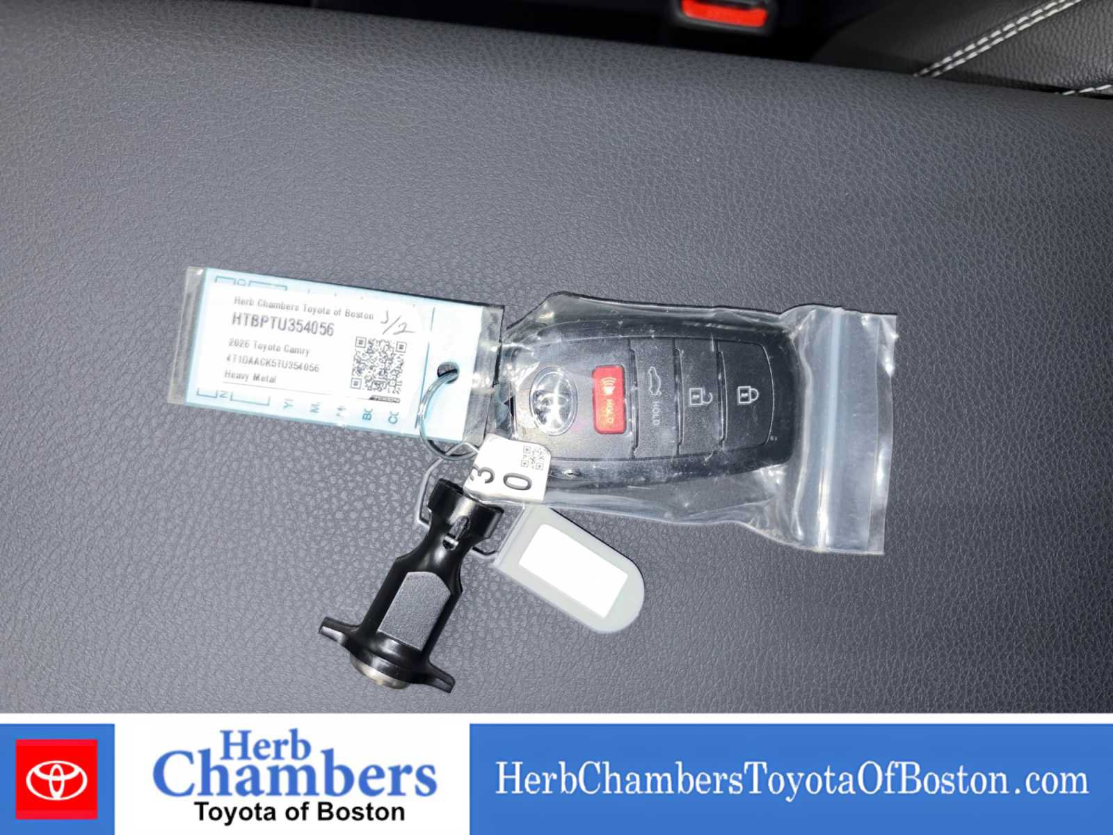 Used 2026 Toyota Camry SE FWD image 10