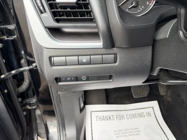 Used 2023 Nissan Rogue SV FWD image 17