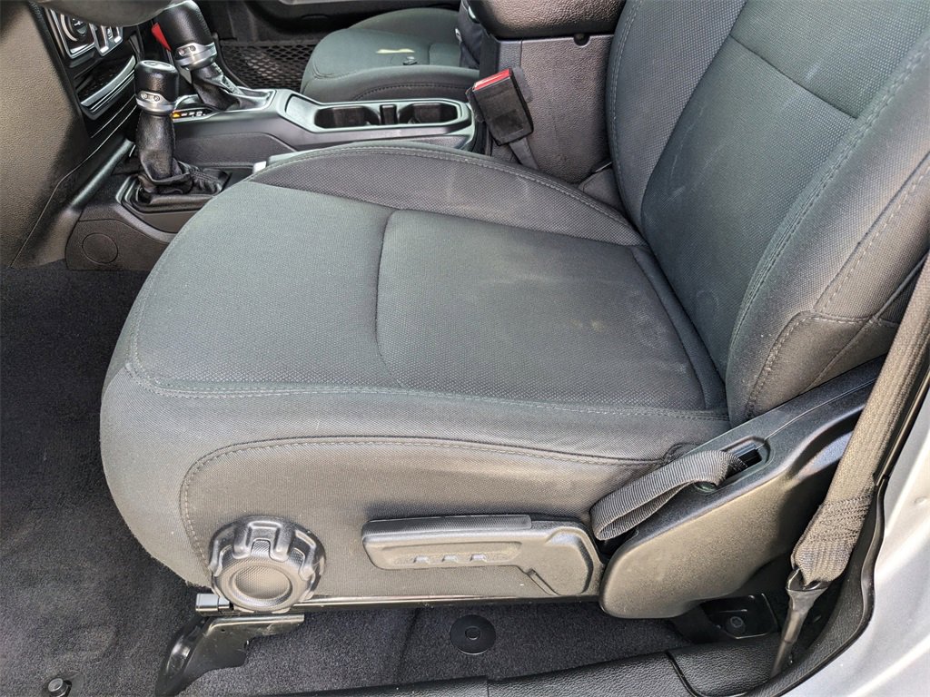 Used 2021 Jeep Wrangler Unlimited Sport image 21