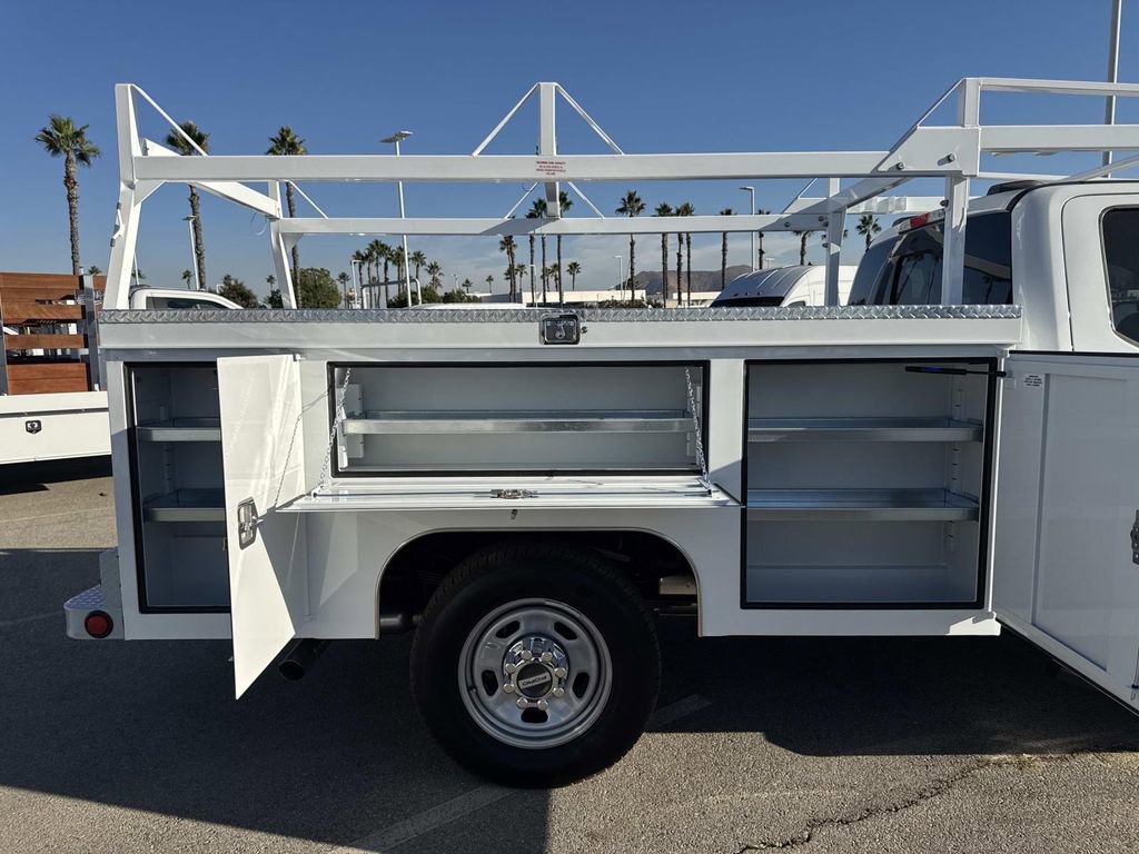 New 2026 Ford F350 XL w/ XL Chrome Package image 21